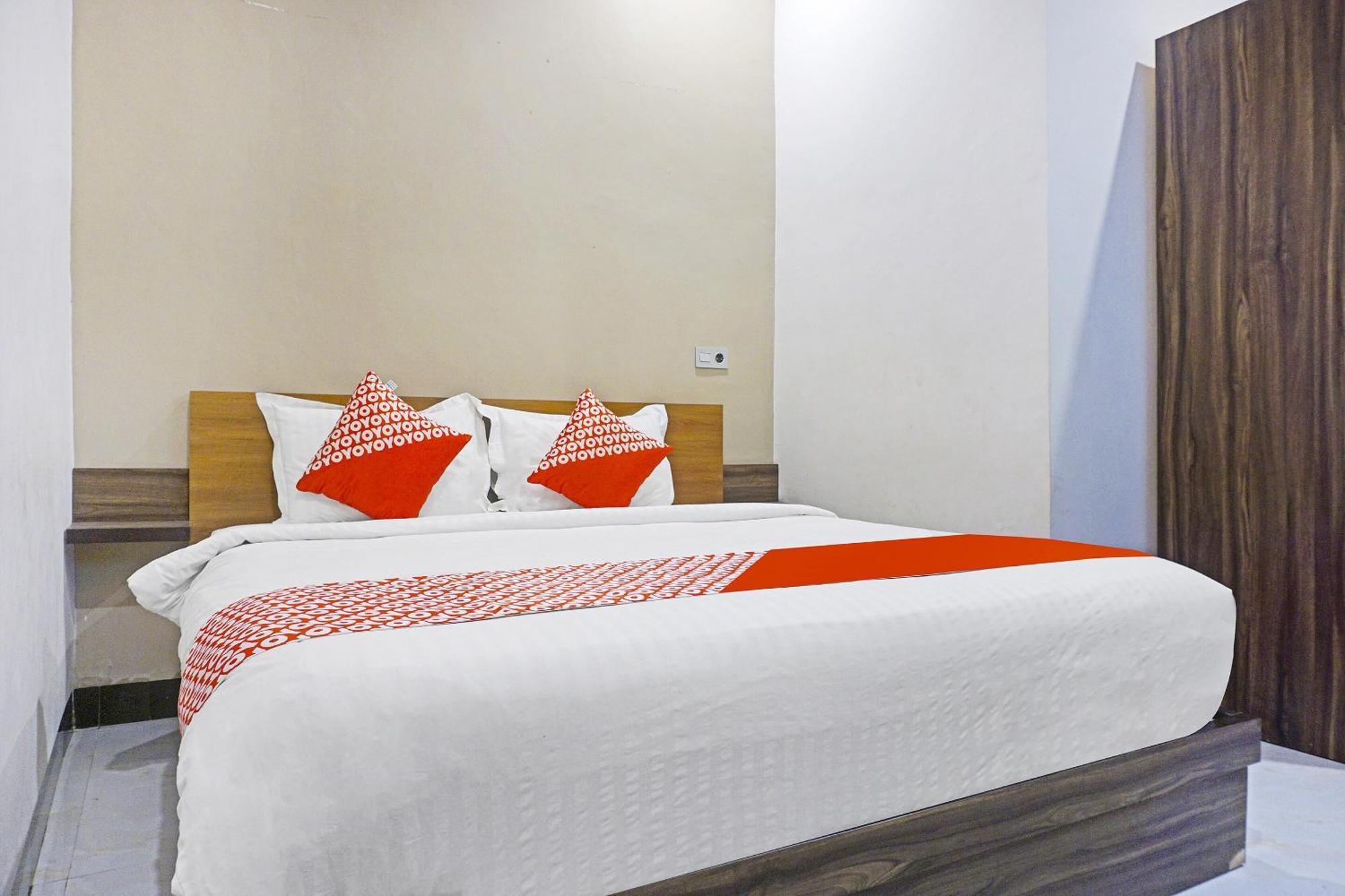 Collection O 91331 Hotel Grand Saota Soppeng Lalabata Eksteriør billede