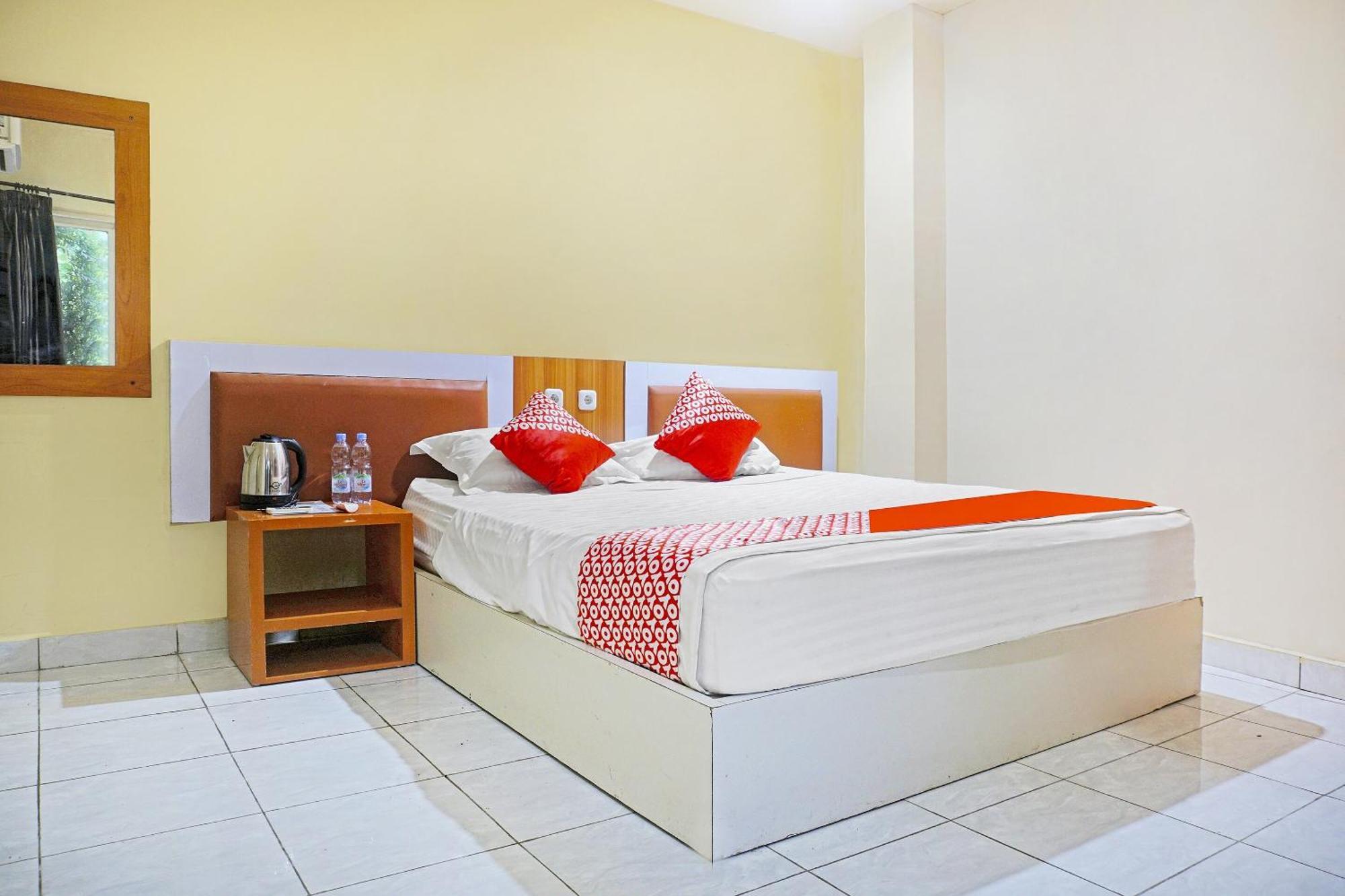 Collection O 91331 Hotel Grand Saota Soppeng Lalabata Eksteriør billede